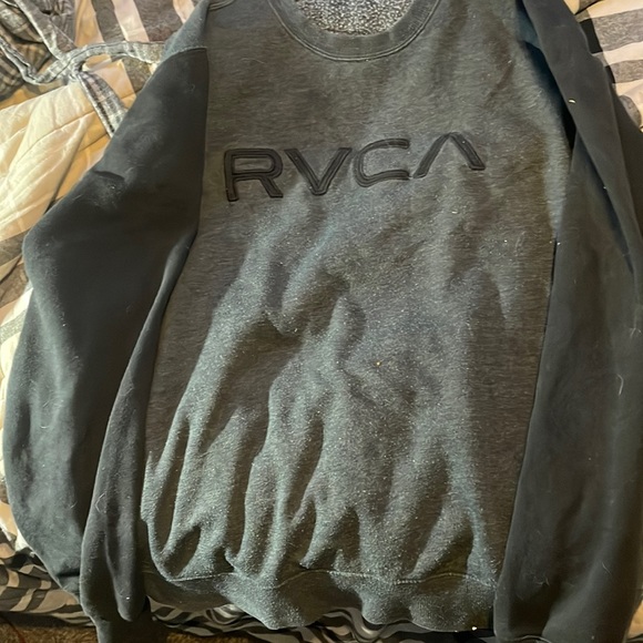Authentic rvca sweater - Picture 1 of 2
